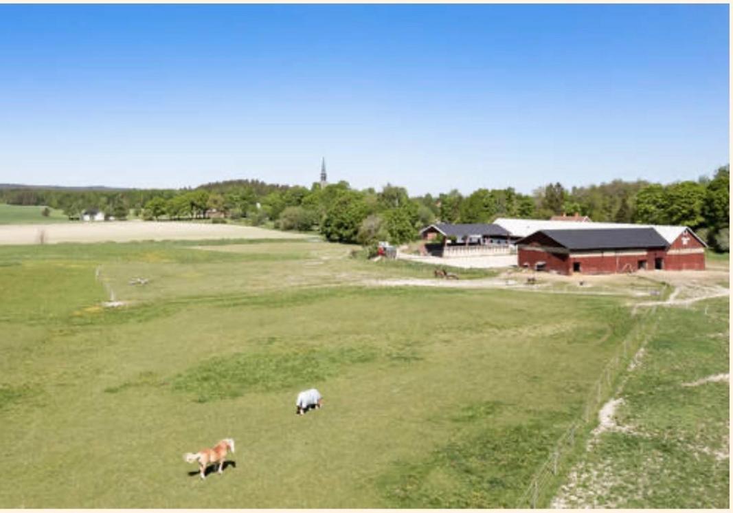 Vallby Farm Camp Orebro Exterior photo